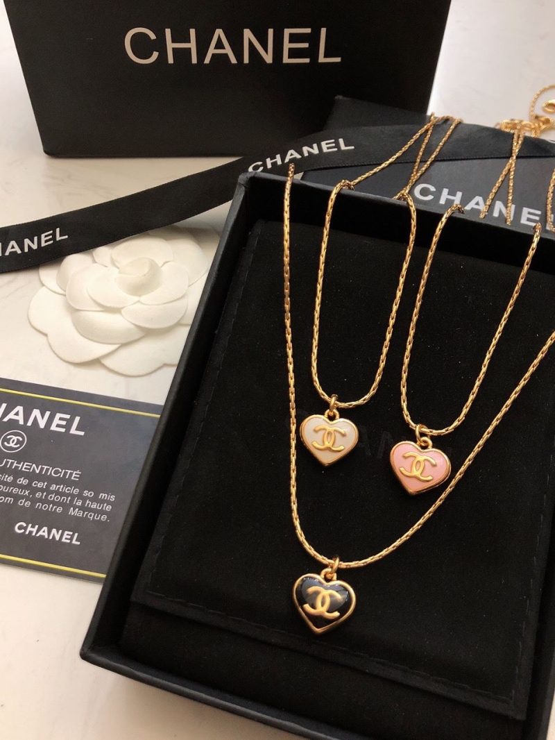 Ch**el necklaces